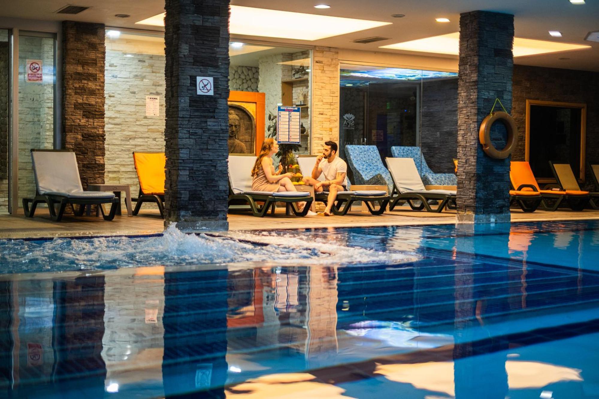 Elegance Resort Hotel & Spa Wellness-Aqua Yalova  Zewnętrze zdjęcie