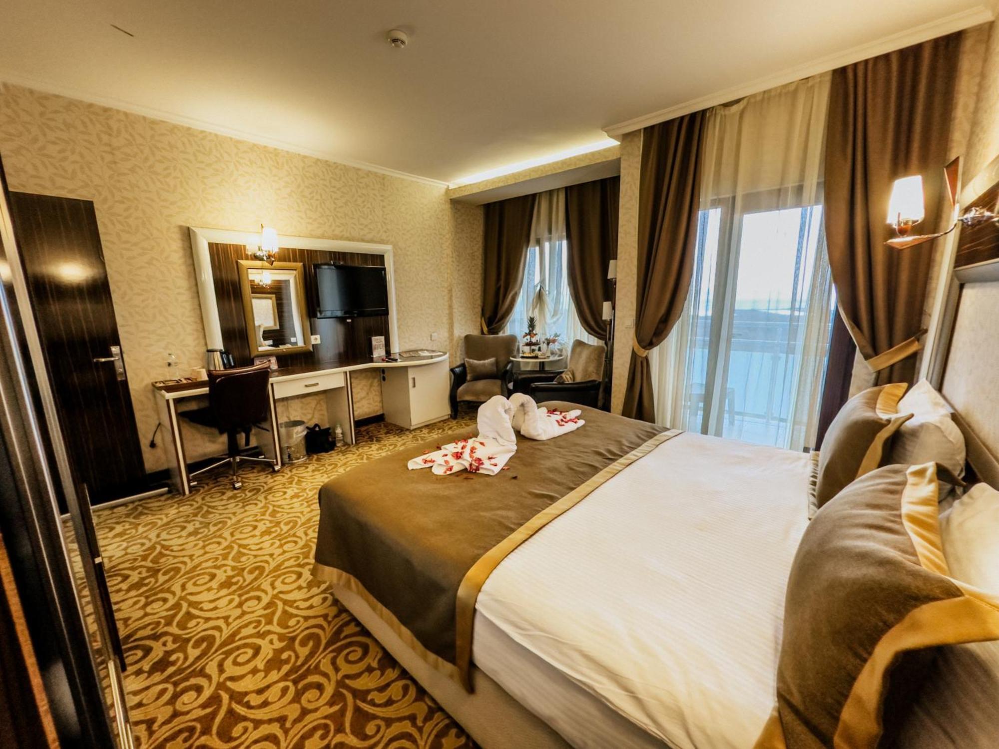 Elegance Resort Hotel & Spa Wellness-Aqua Yalova  Zewnętrze zdjęcie